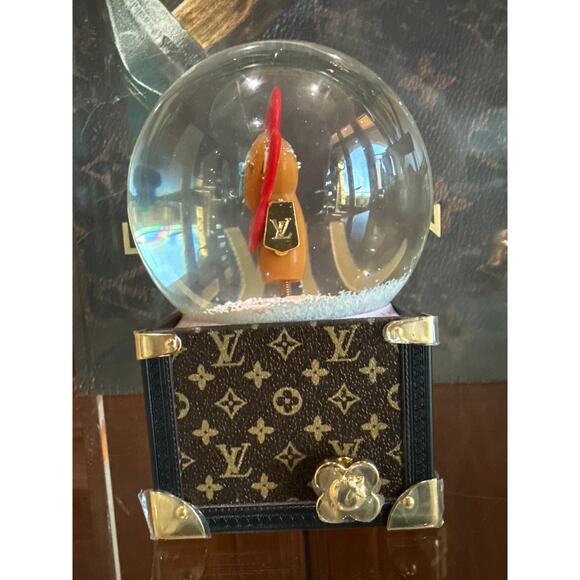 LV  Snow  Globe Music Box - Picture 2 of 7